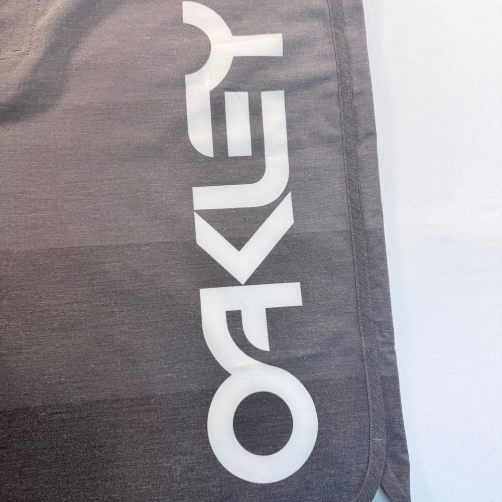 Oakley Hydrolix Board Shorts Mens 34 Fits 36 Gray Performance Swim Trunks - Picture 2 of 10